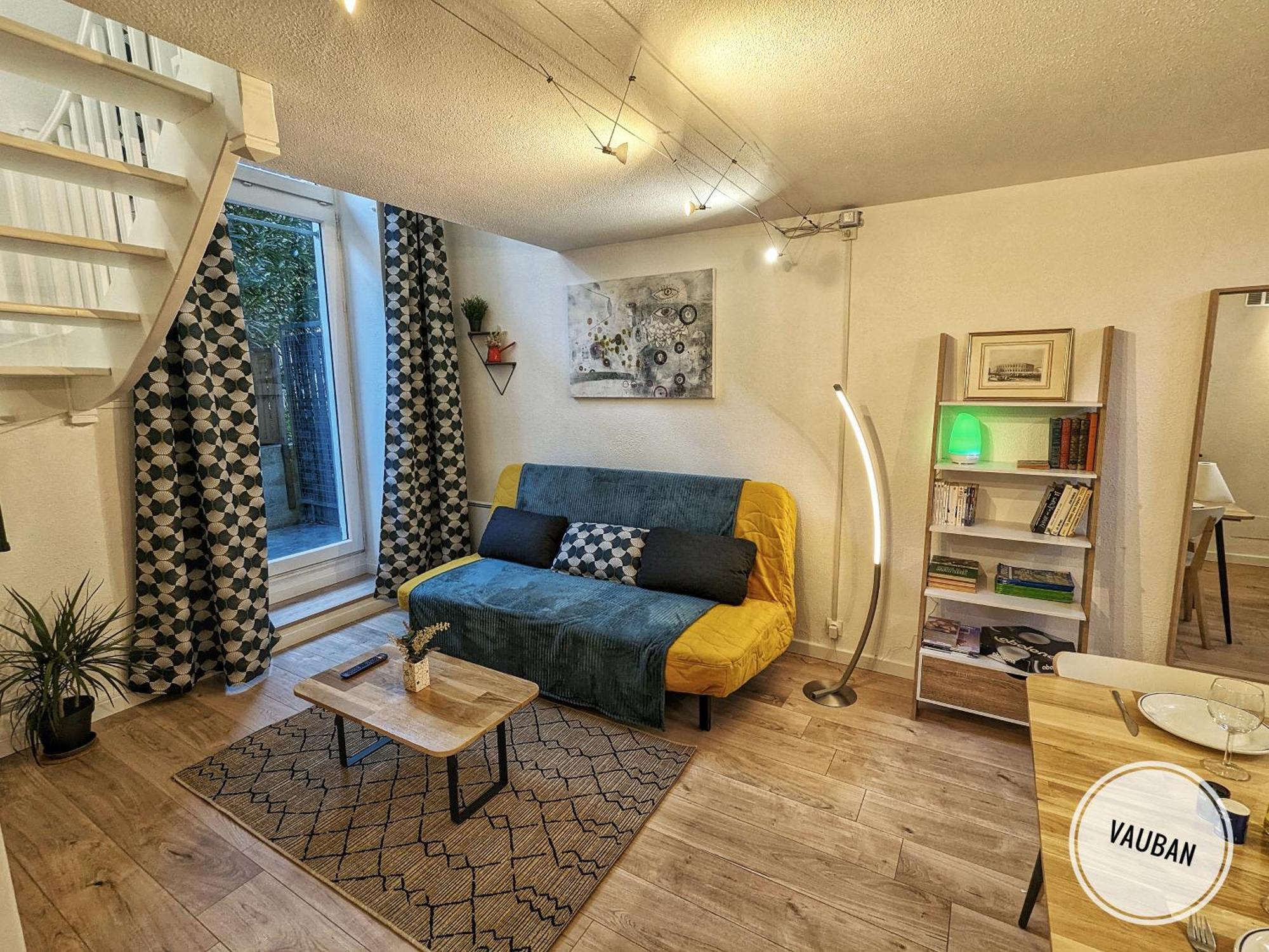 Douceur Nimoise En Centre Ville - Rdc Et Exterieur Νιμ Εξωτερικό φωτογραφία